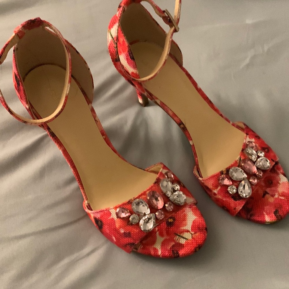 Pink flower pink jewel heels